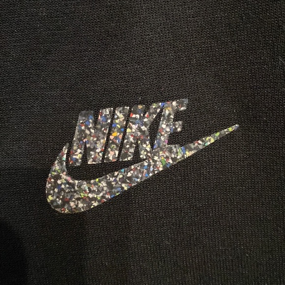 Nike | 1/2 Zip Pullover Tech Fleece Sweater NWT, without tag, but never worn ✨ - Picture 6 of 9